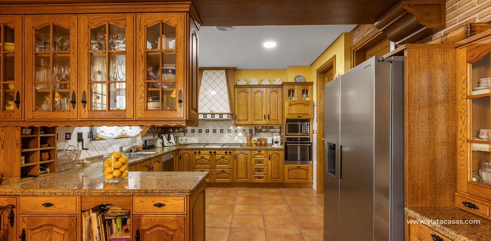 Resale - Villa - Torrevieja - La Veleta