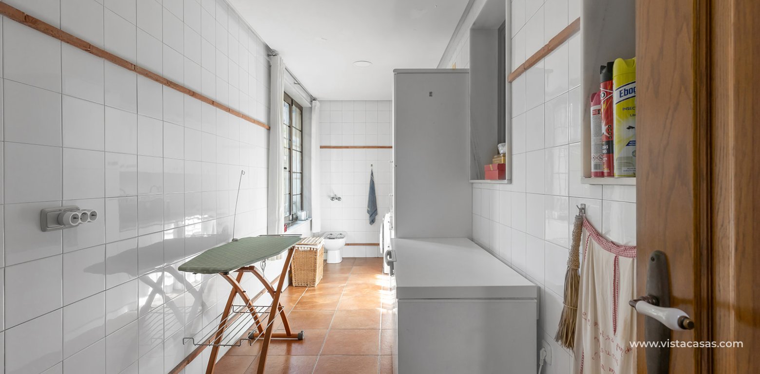 Resale - Villa - Torrevieja - La Veleta