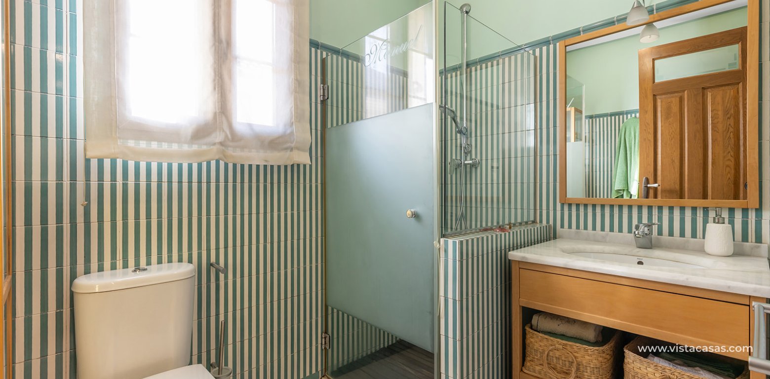 Resale - Villa - Torrevieja - La Veleta