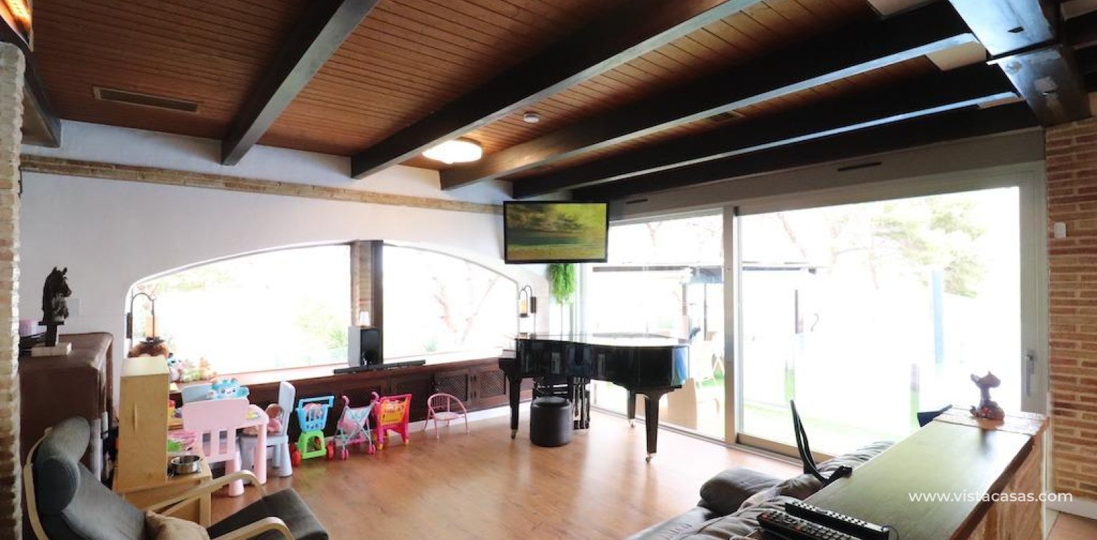 Resale - Villa - La Zenia