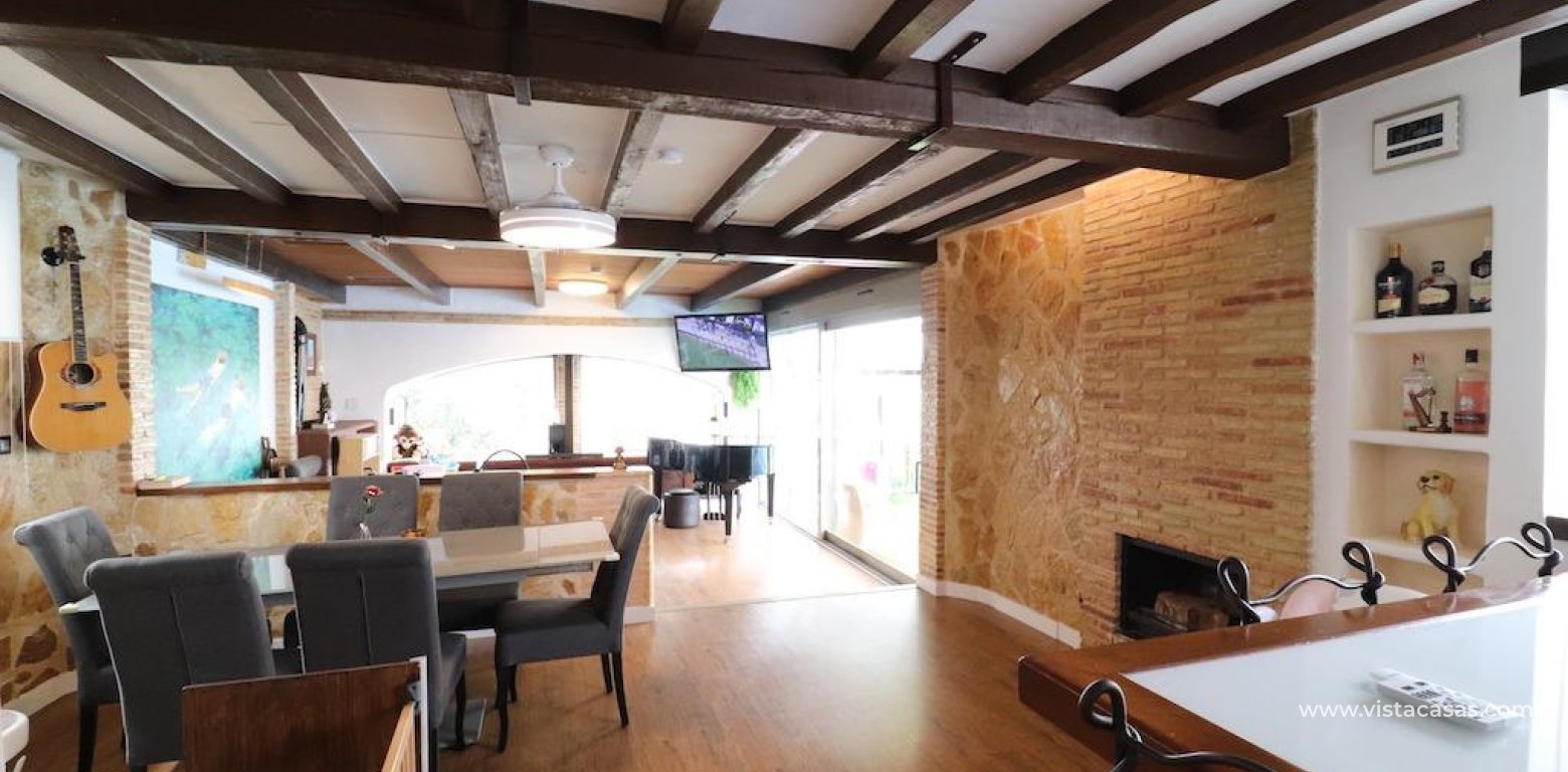 Resale - Villa - La Zenia