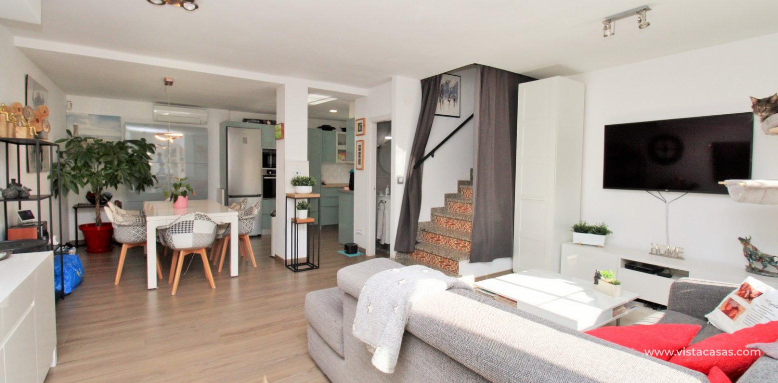 Renovated Zodiaco Quad For Sale In Villamartin lounge