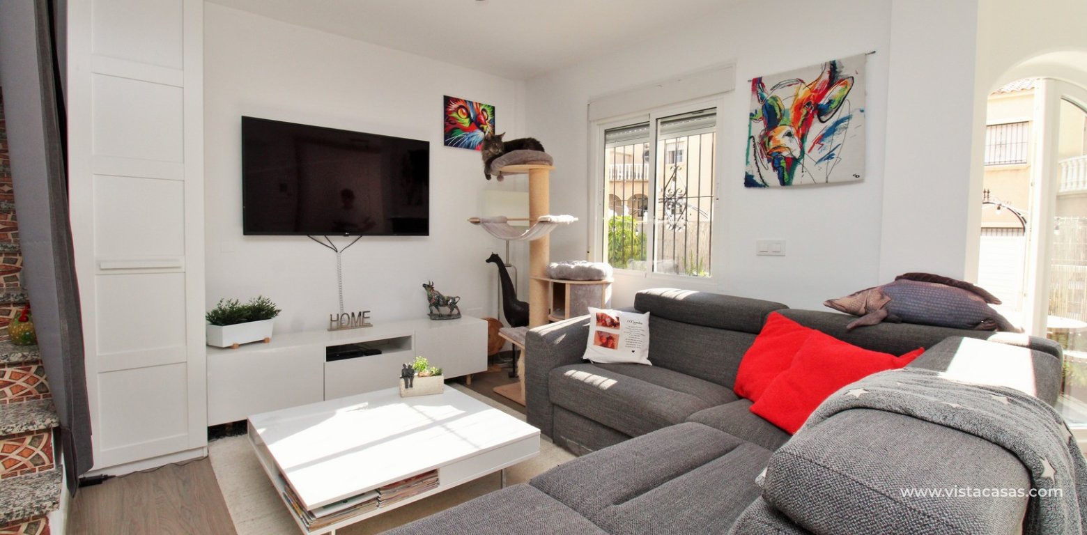 Renovated Zodiaco Quad For Sale In Villamartin lounge 4