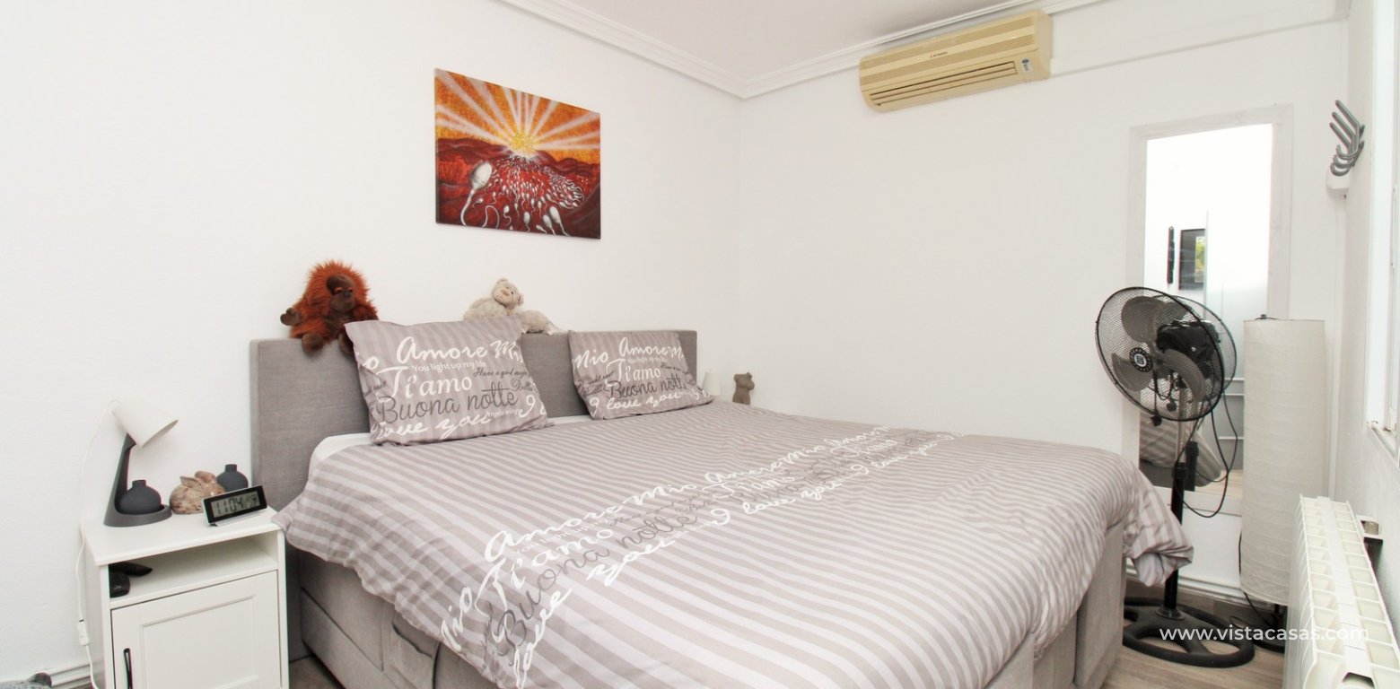 Renovated Zodiaco Quad For Sale In Villamartin double bedroom