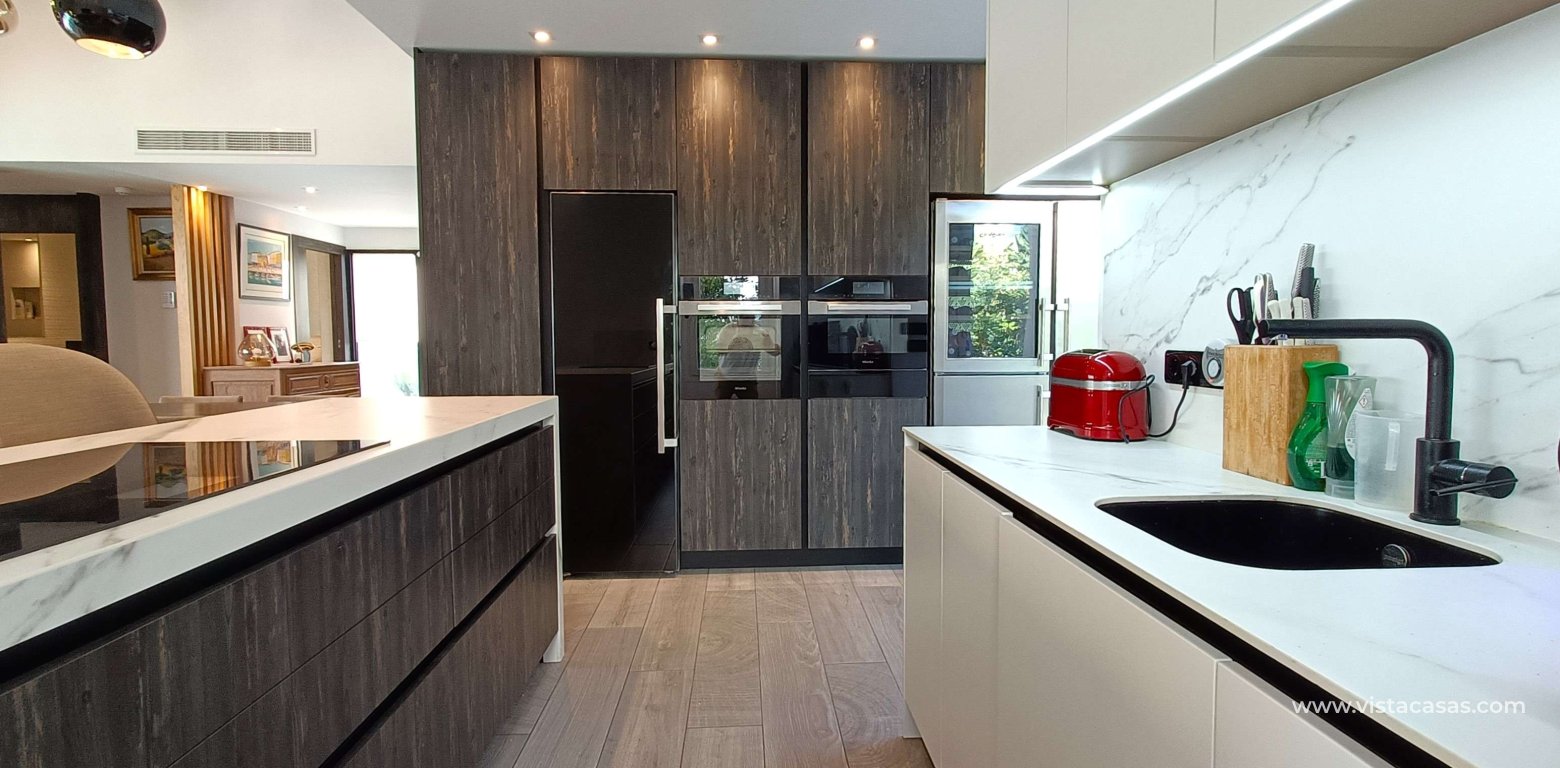 Resale - Villa - Algorfa - La Finca Golf Resort