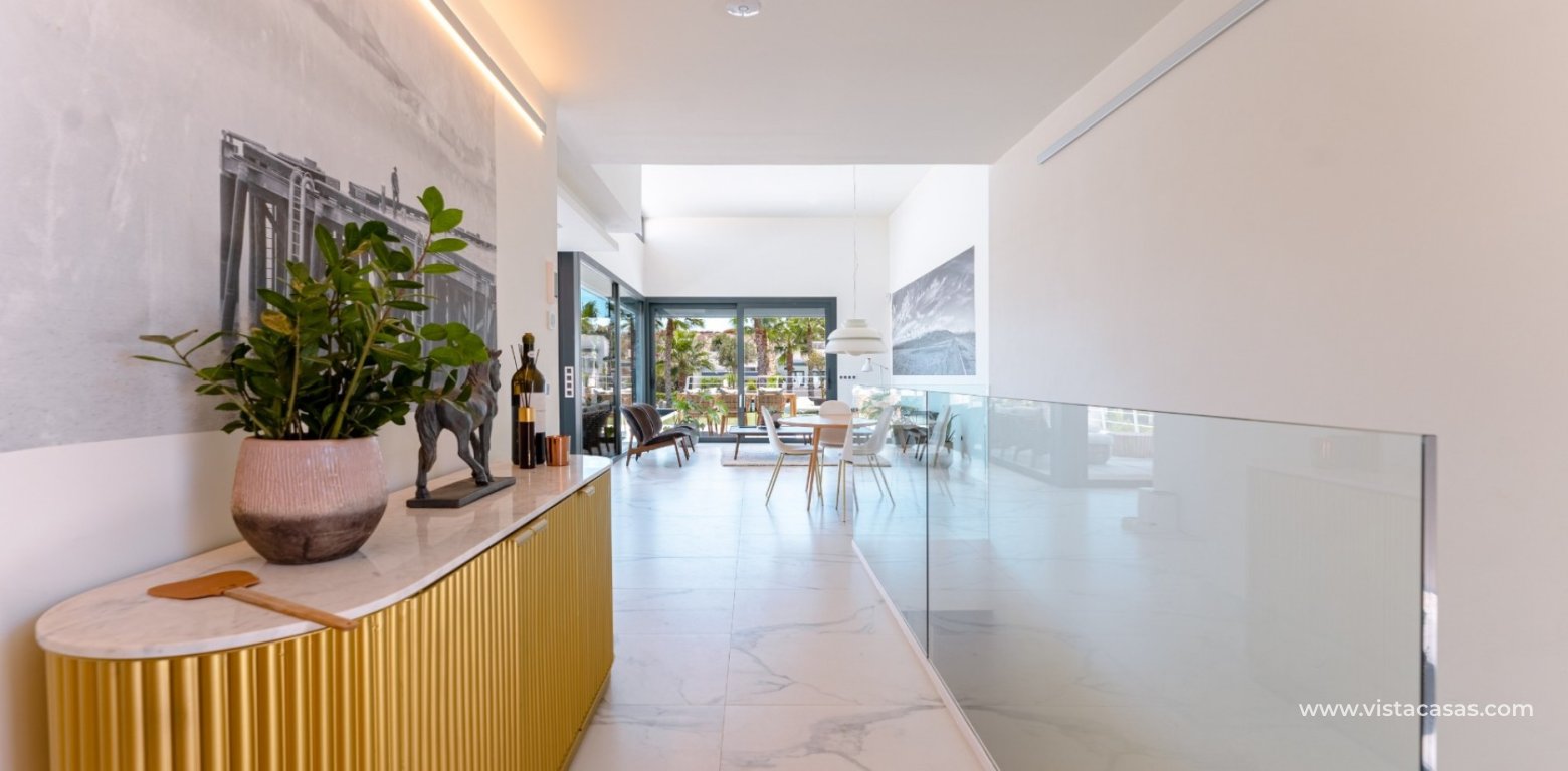 Resale - Villa - San Miguel de Salinas