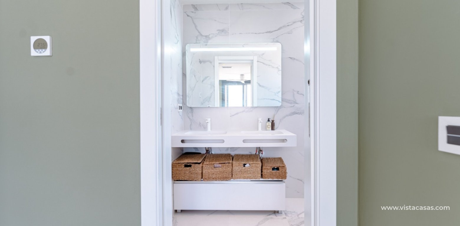 Resale - Villa - San Miguel de Salinas