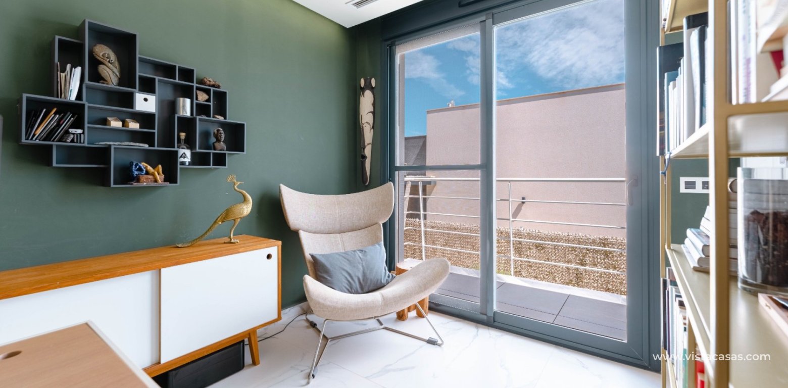 Resale - Villa - San Miguel de Salinas