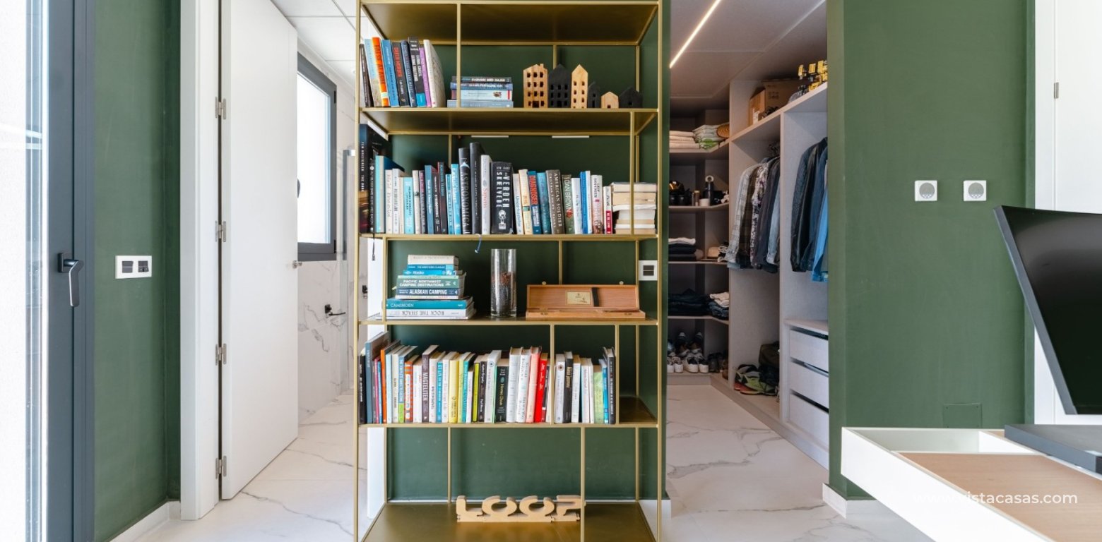 Resale - Villa - San Miguel de Salinas