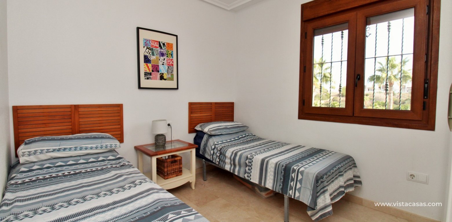 Top Floor Apartment with Garden For Sale in Pau 8 Villamartin twin bedroom