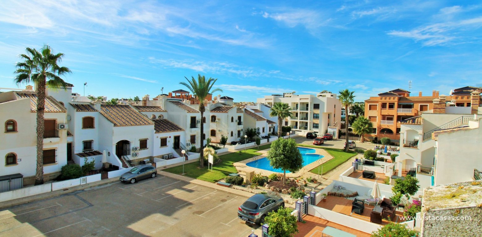 Top Floor Apartment with Garden For Sale in Pau 8 Villamartin views of pool