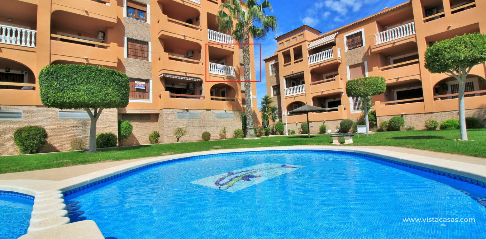 Apartment for sale in Las Violetas Pau 8 Villamartin overlooking the pool
