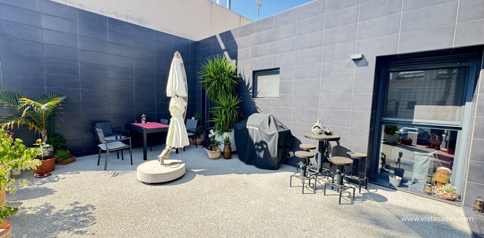 Resale - Townhouse - Villamartin