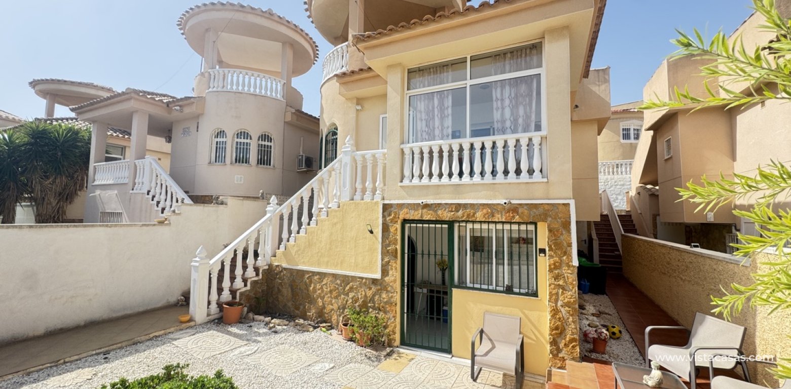 Resale - Villa - Villamartin