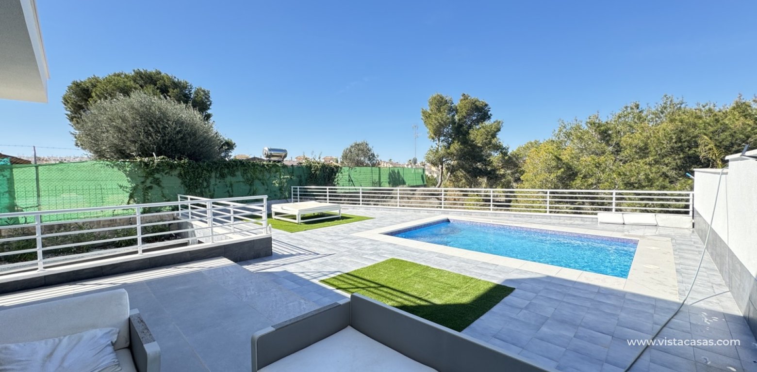 Resale - Villa - Los Balcones