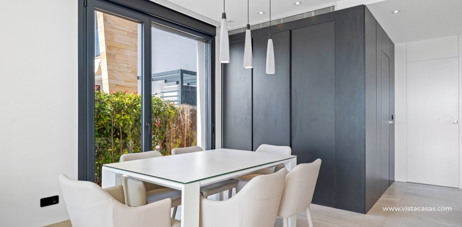 Sale - Townhouse - Villamartin