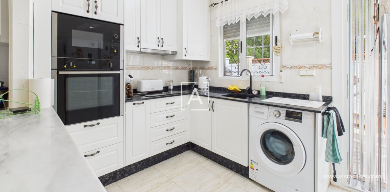 Resale - Villa - Pinar de Campoverde