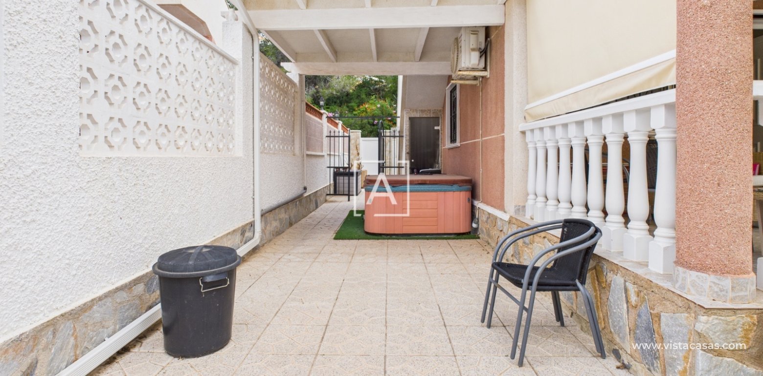 Resale - Villa - Pinar de Campoverde