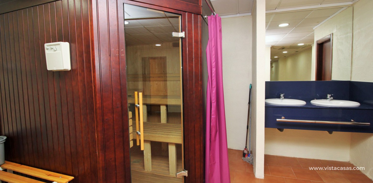 Ground floor apartment for sale in Jardin de Alba Villamartin sauna
