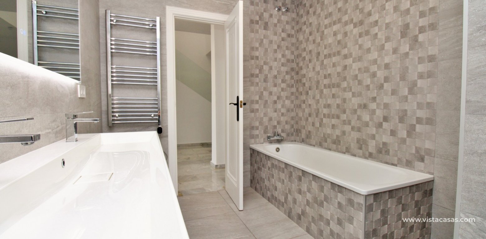 Frontline 3 Bed Villa for Sale in Las Ramblas Golf bathroom renovated