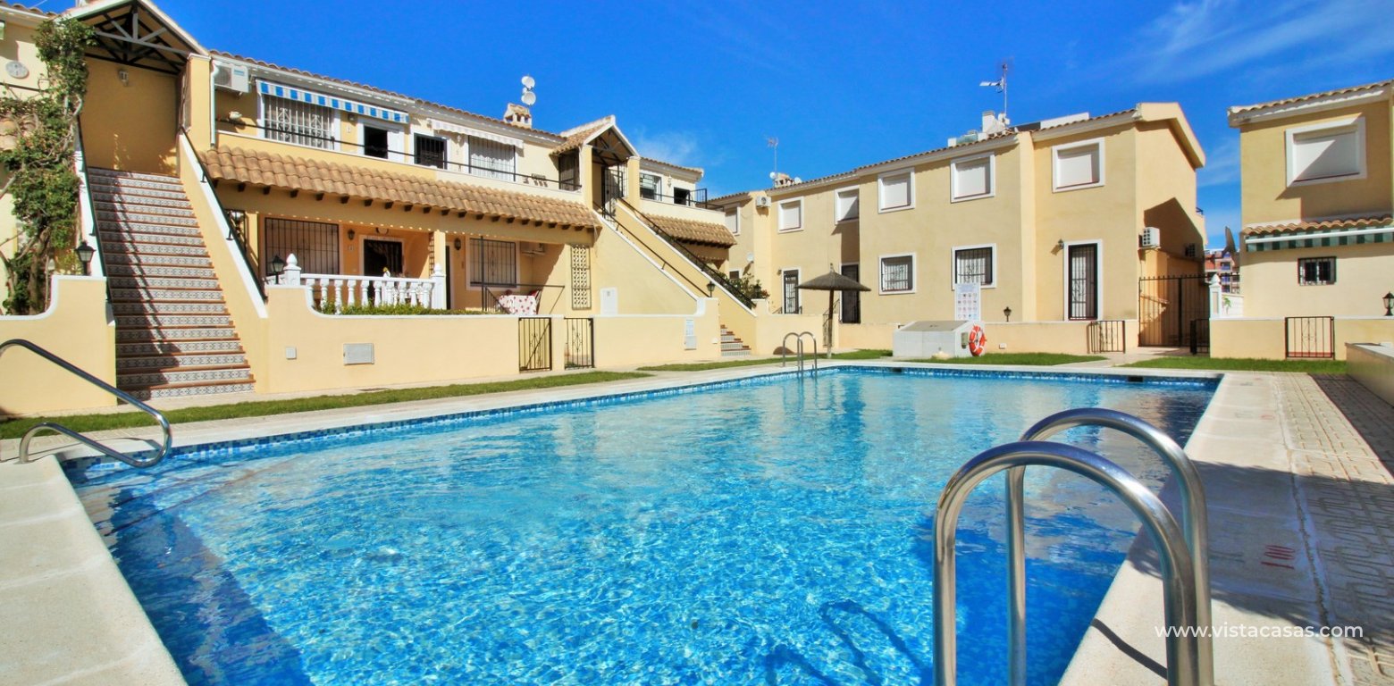 2 Bed Ground Floor Apartment For Sale Lomas del Golf Villamartin communal pool