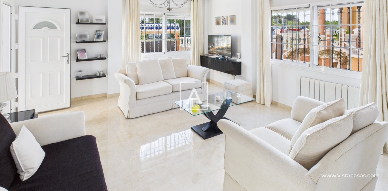 Sale - Villa - Pinar de Campoverde