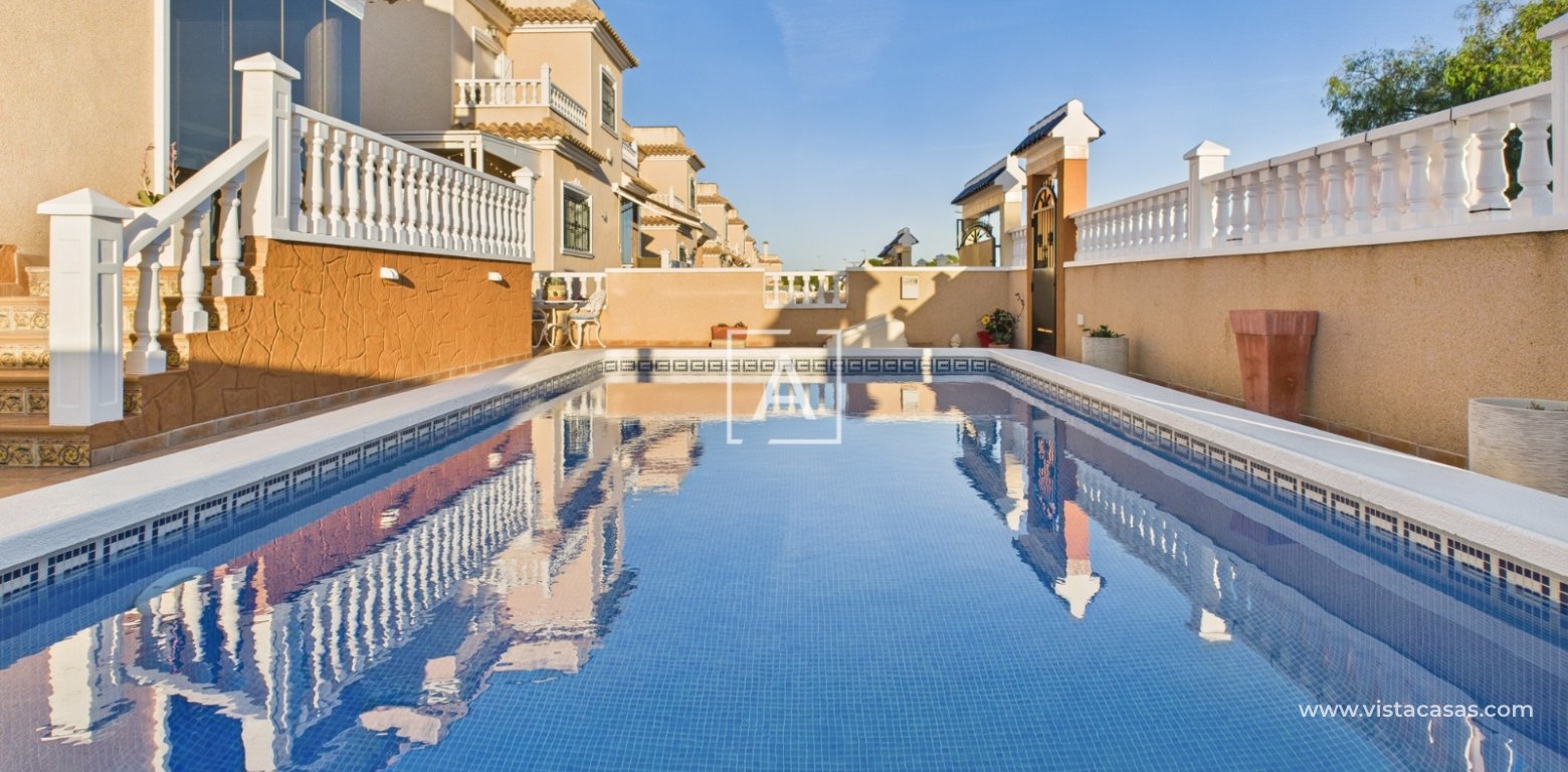 Sale - Villa - Pinar de Campoverde