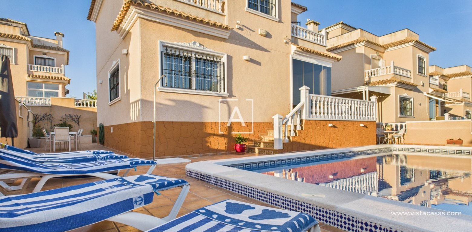 Sale - Villa - Pinar de Campoverde