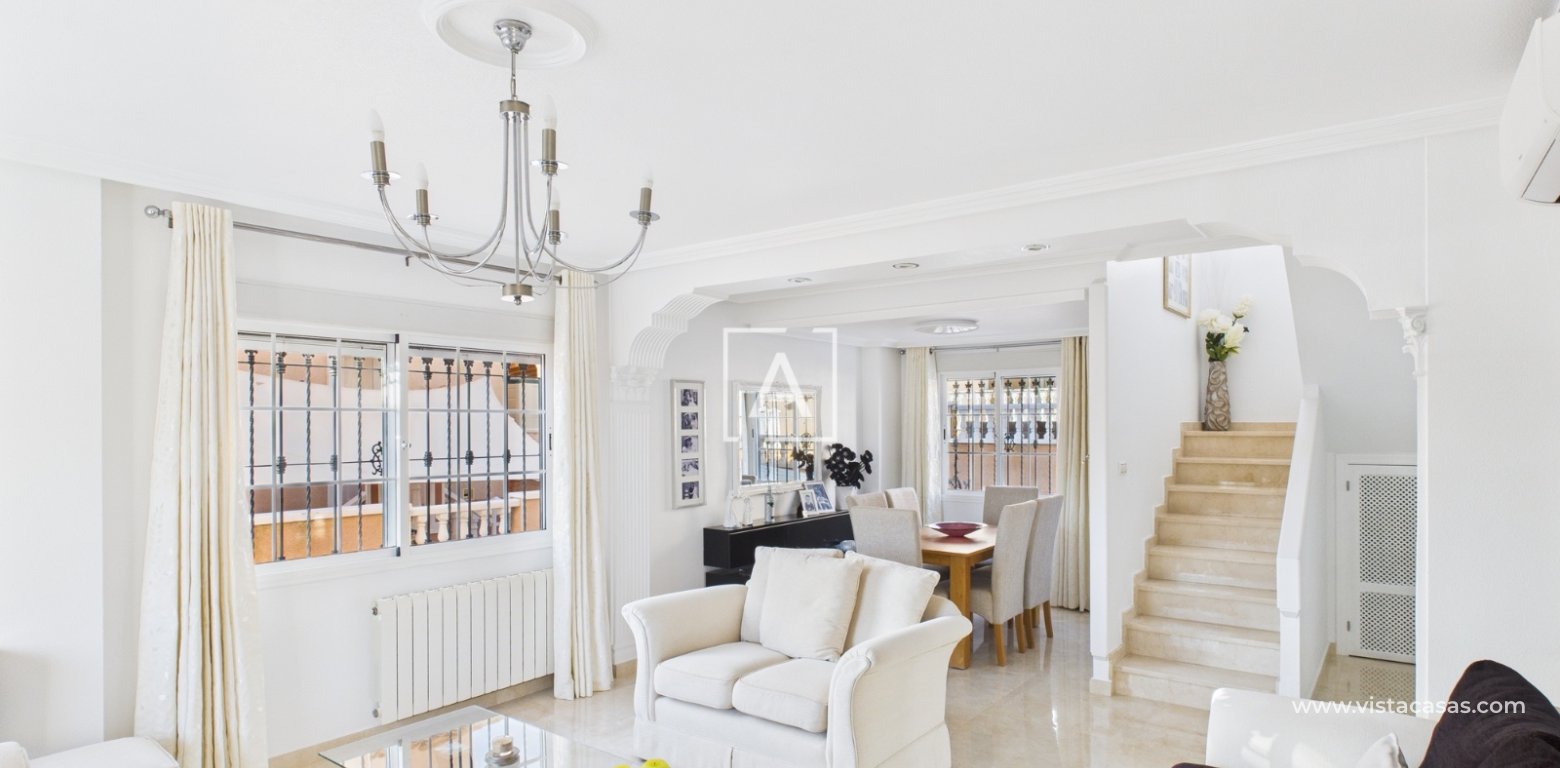 Sale - Villa - Pinar de Campoverde