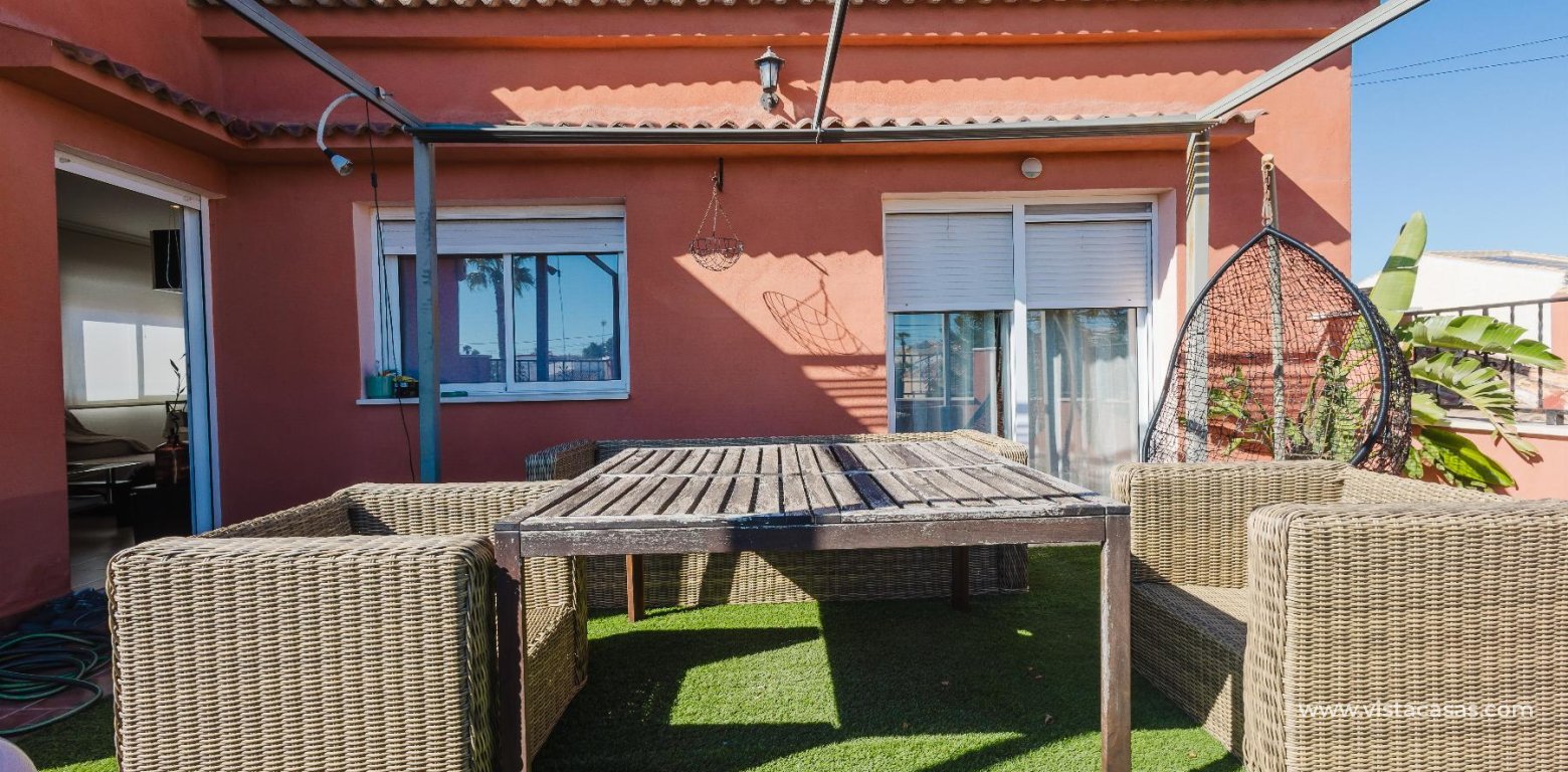 Resale - Villa - Torrevieja - La Siesta