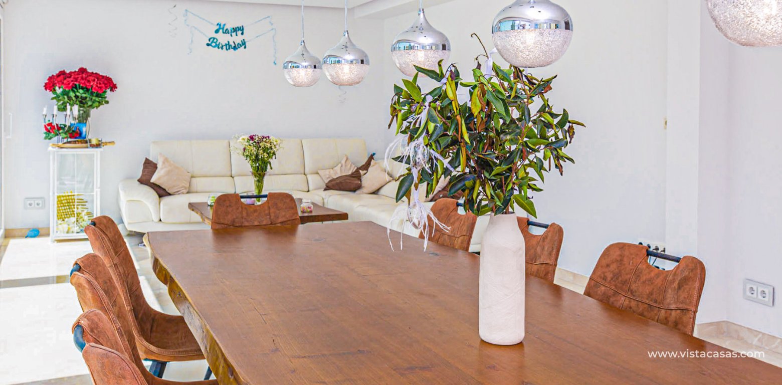 Venta - Chalet - La Zenia