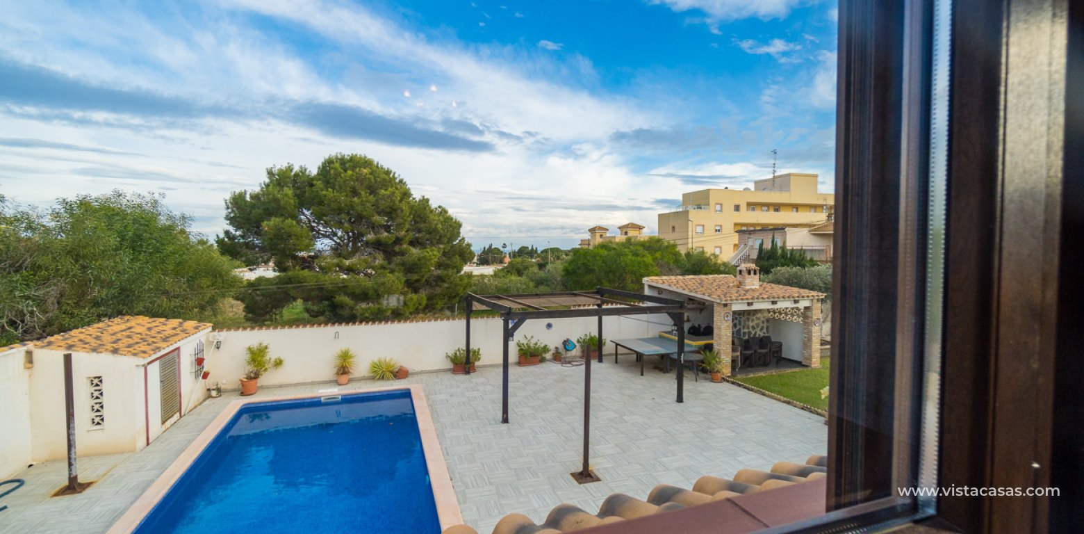 Resale - Villa - Cabo Roig