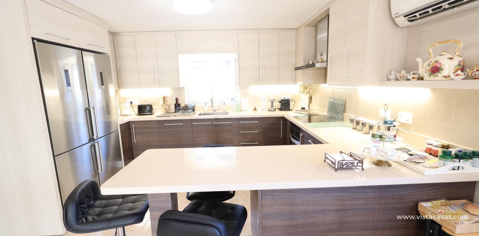 Resale - Villa - Los Altos