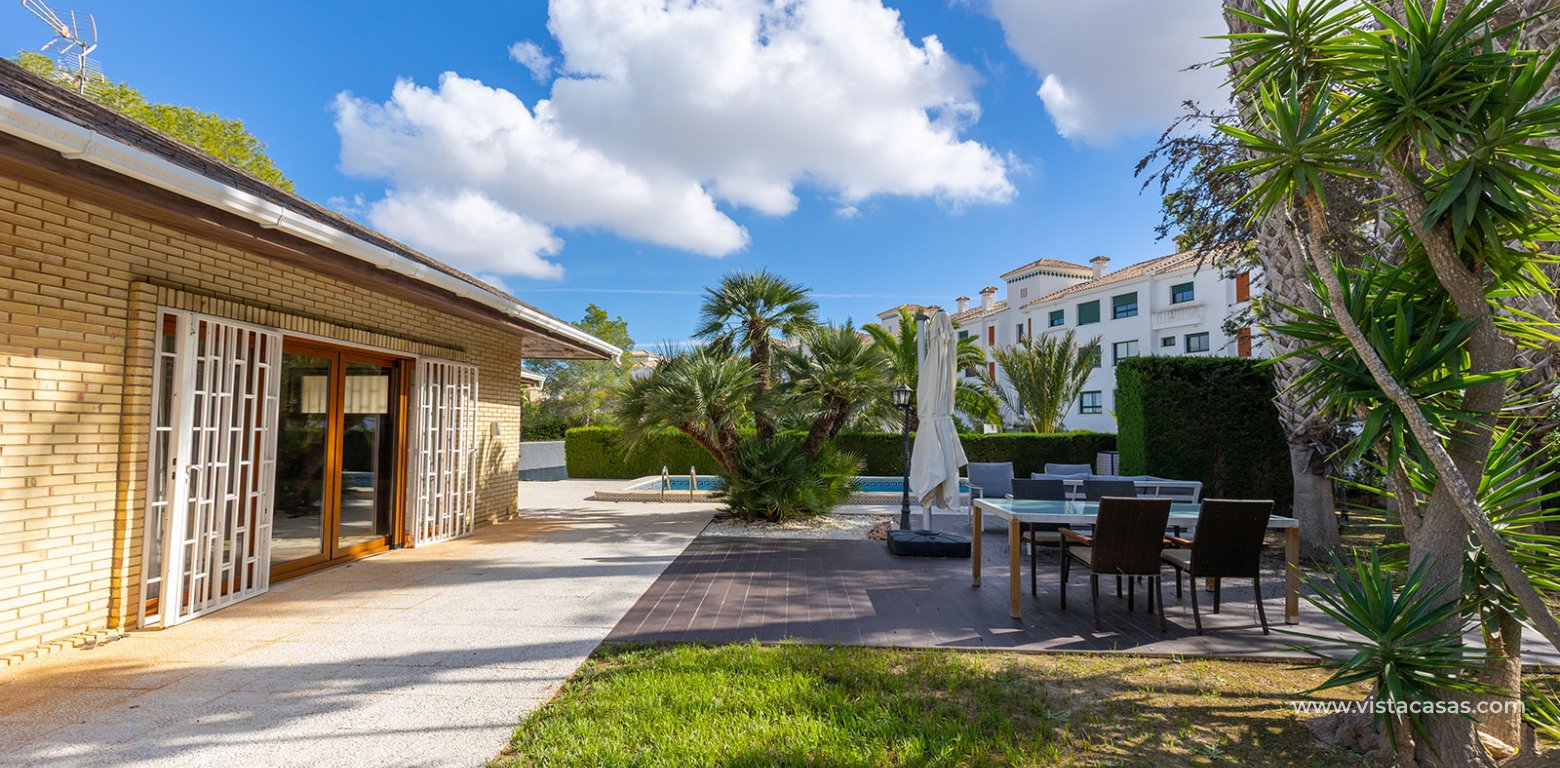 Resale - Villa - Villamartin