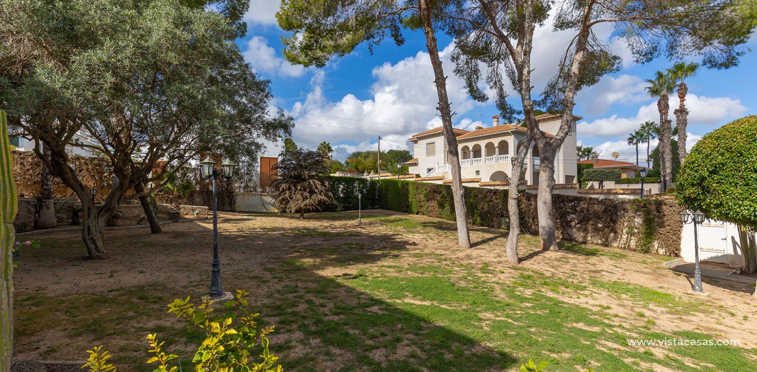 Resale - Villa - Villamartin