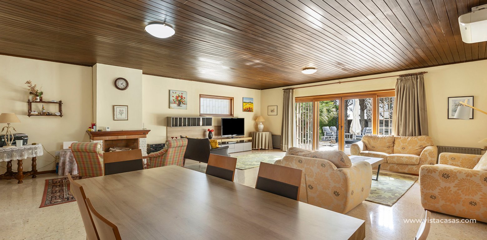 Resale - Villa - Villamartin