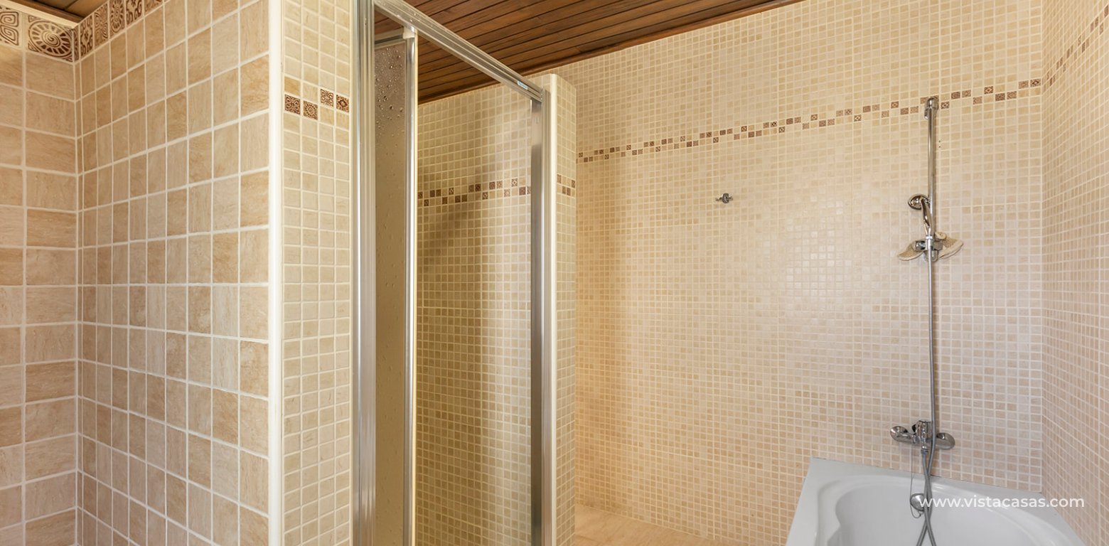 Resale - Villa - Villamartin