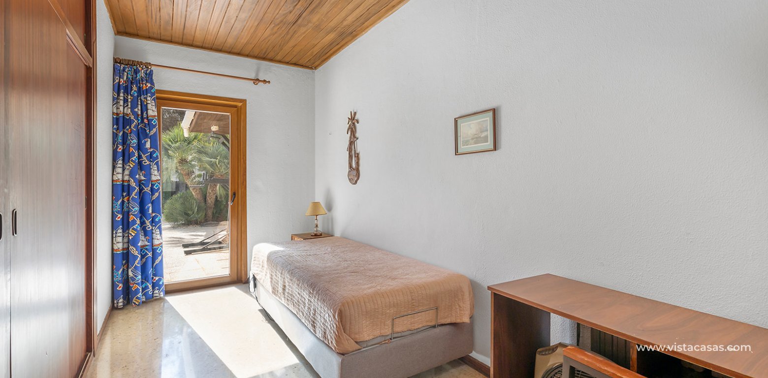 Resale - Villa - Villamartin