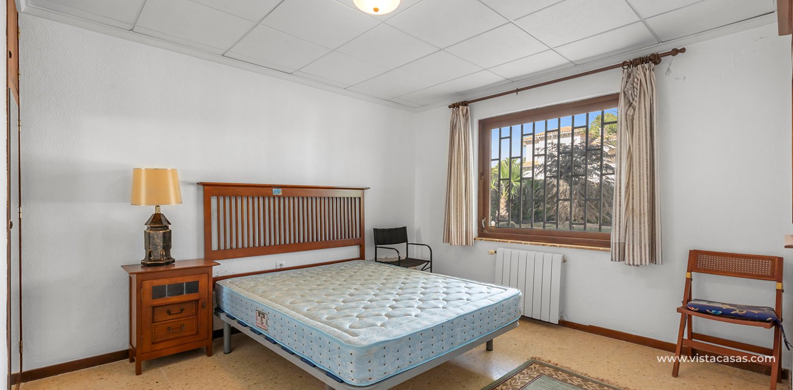 Resale - Villa - Villamartin