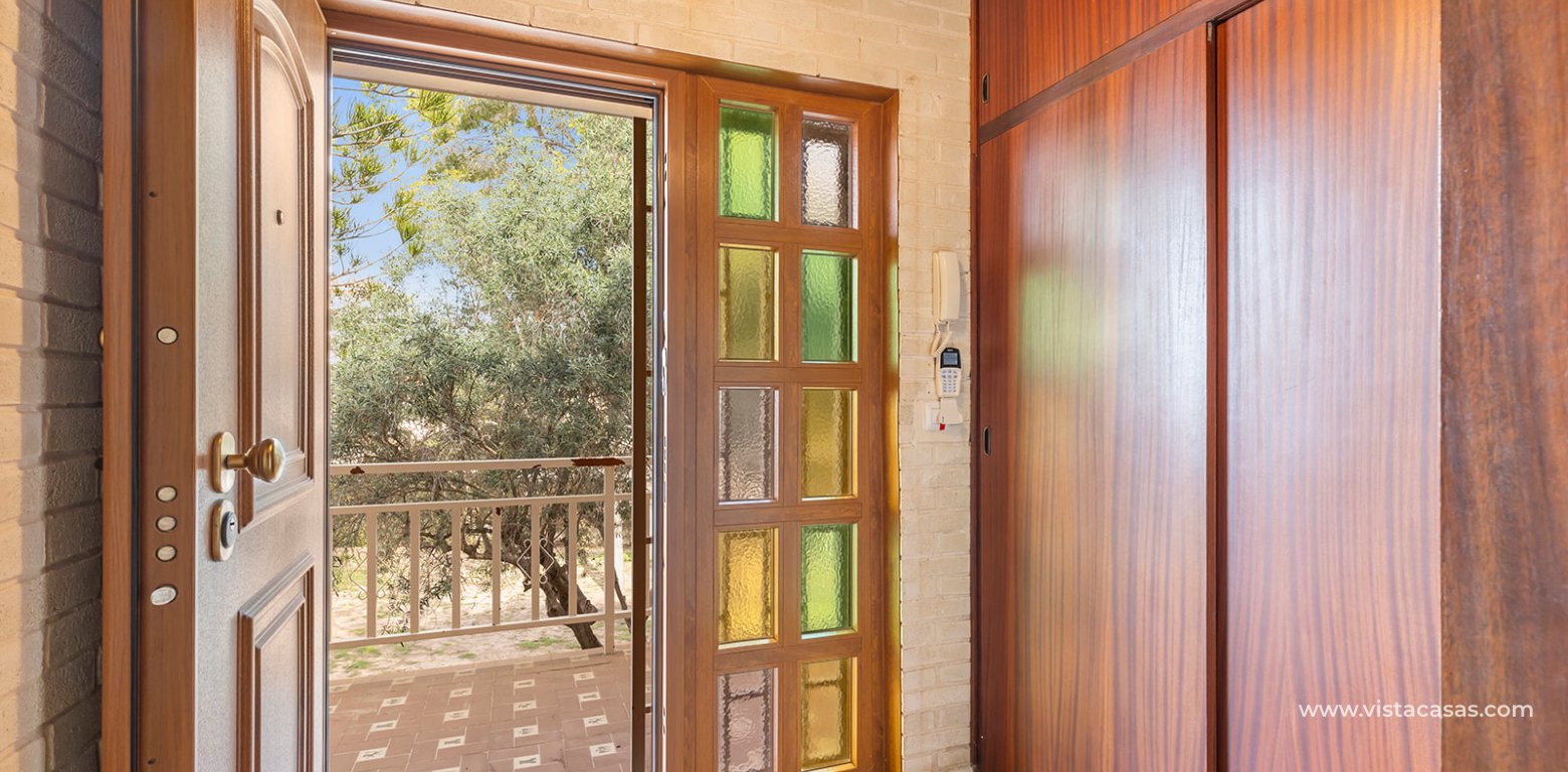 Resale - Villa - Villamartin
