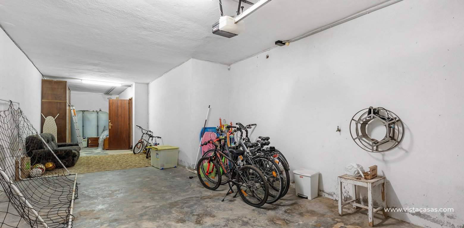 Resale - Villa - Villamartin