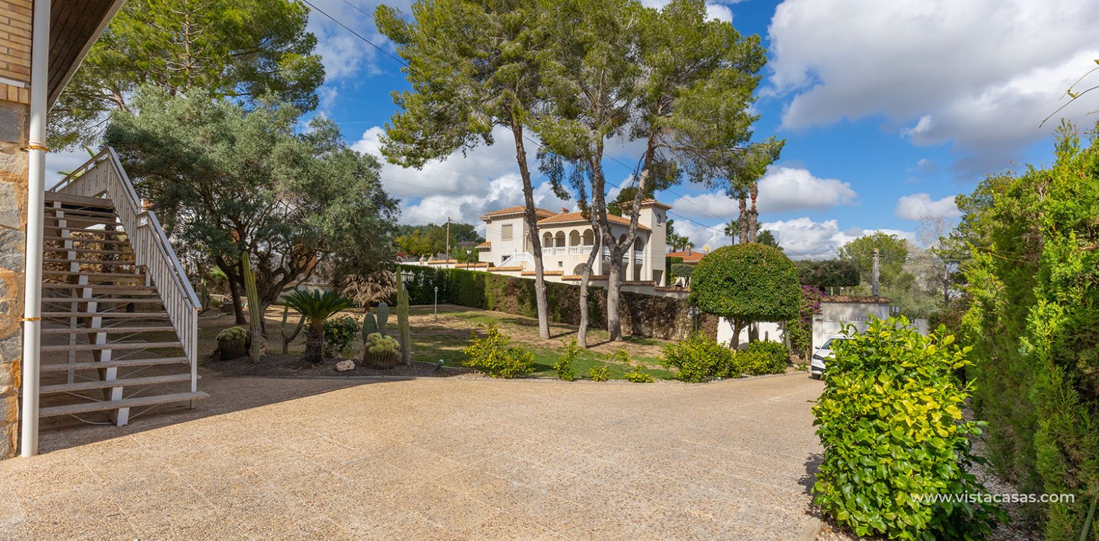 Resale - Villa - Villamartin