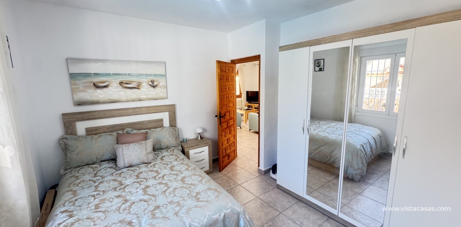 Sale - Villa - Villamartin