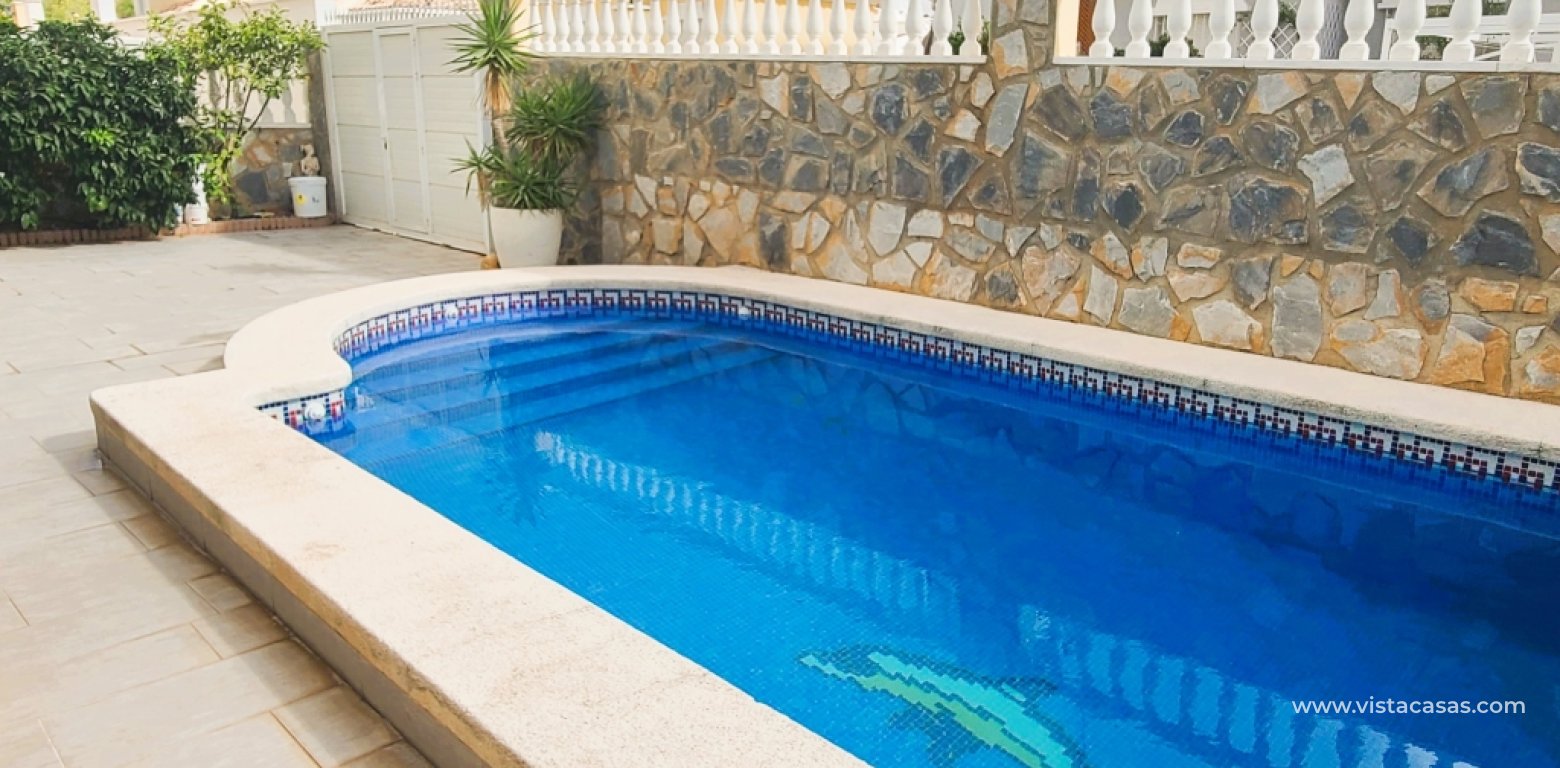 Resale - Villa - Villamartin