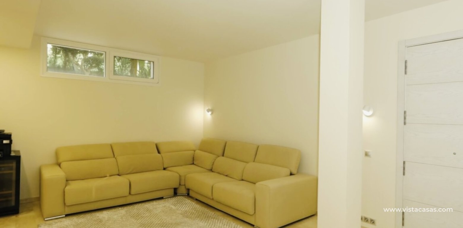 Venta - Chalet - La Zenia