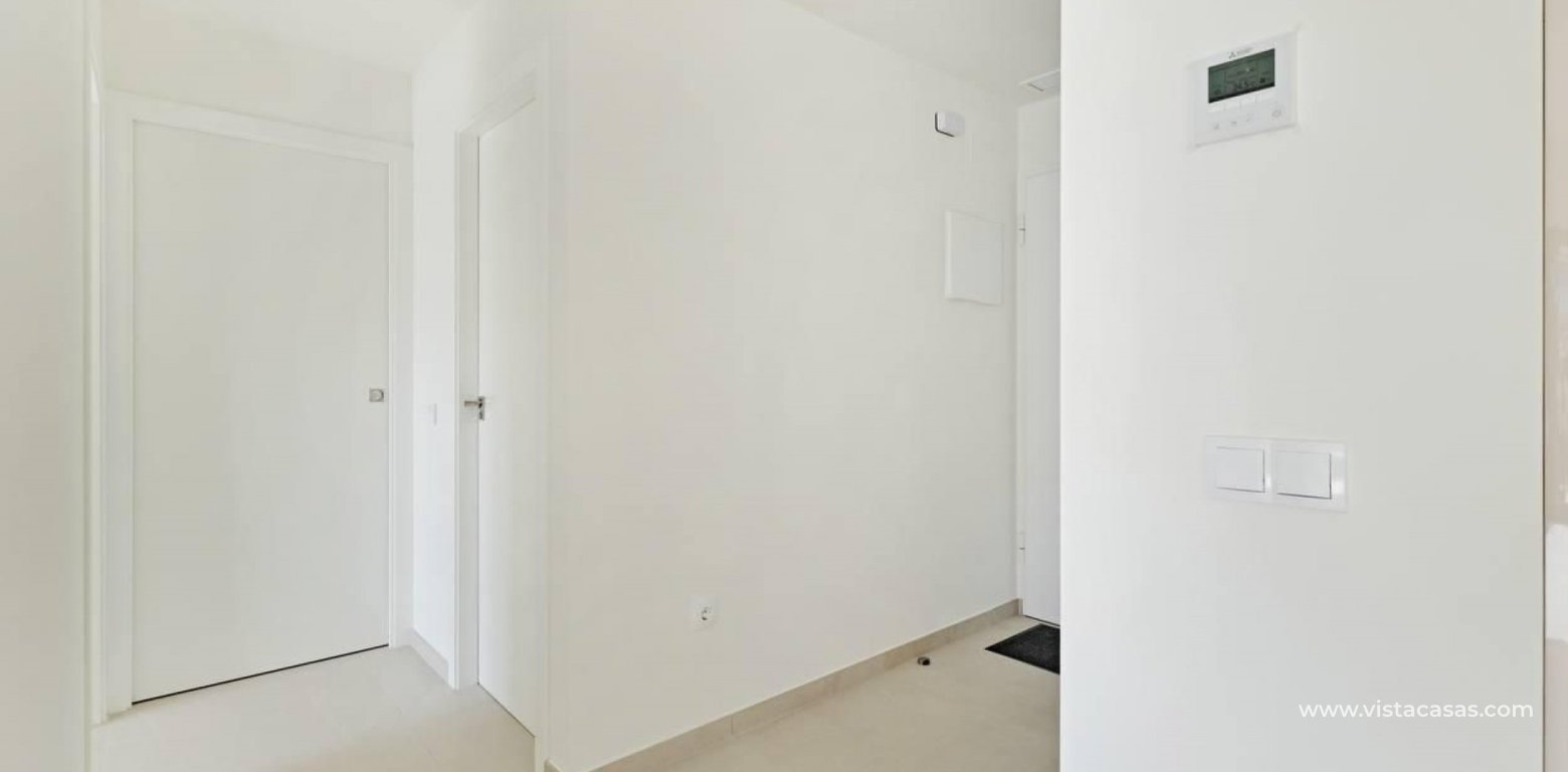 Resale - Apartment - Torrevieja - La Veleta