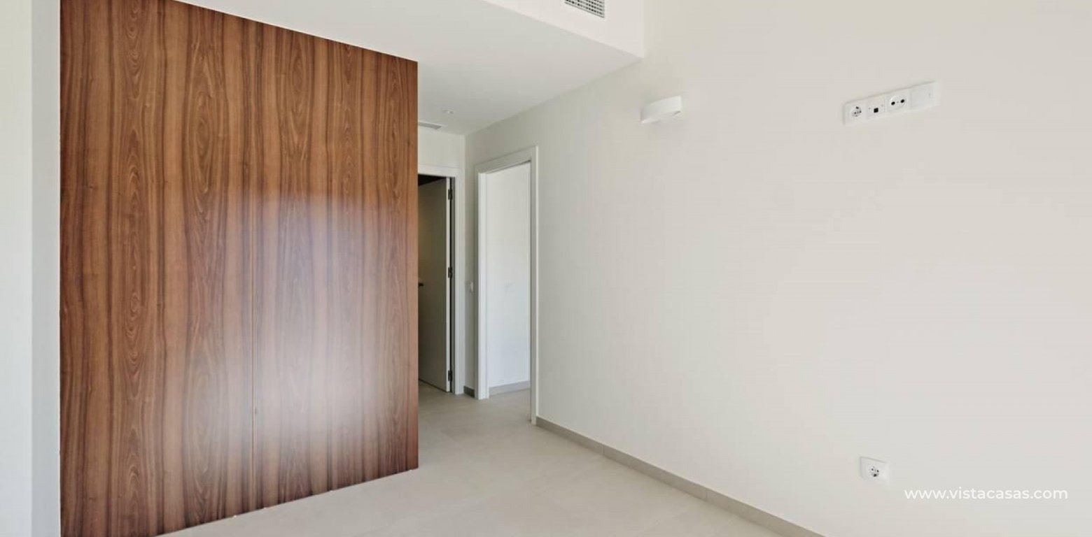 Resale - Apartment - Torrevieja - La Veleta