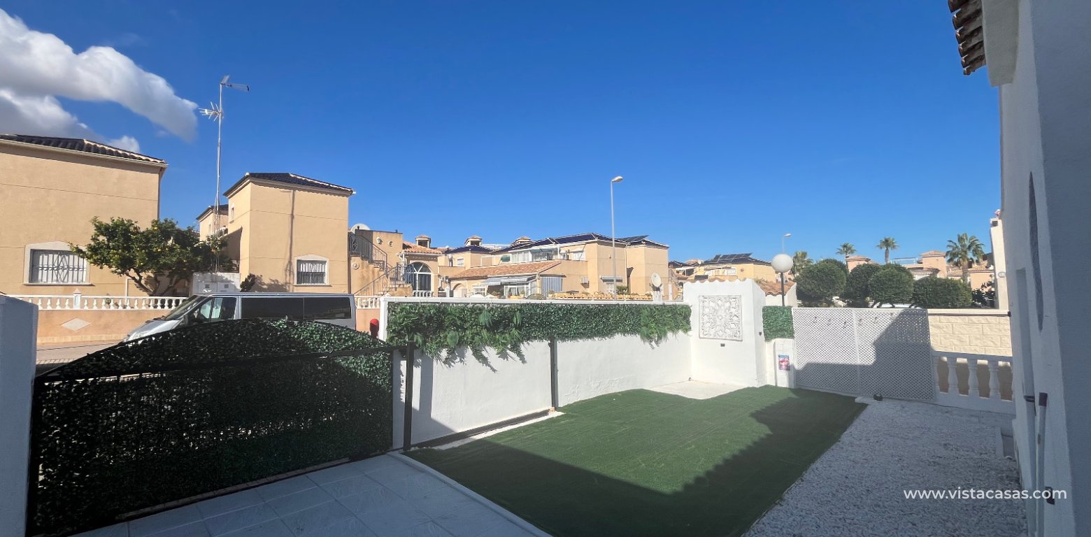 Sale - Bungalow - Punta Prima