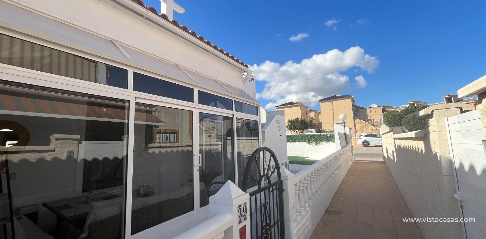 Sale - Bungalow - Punta Prima