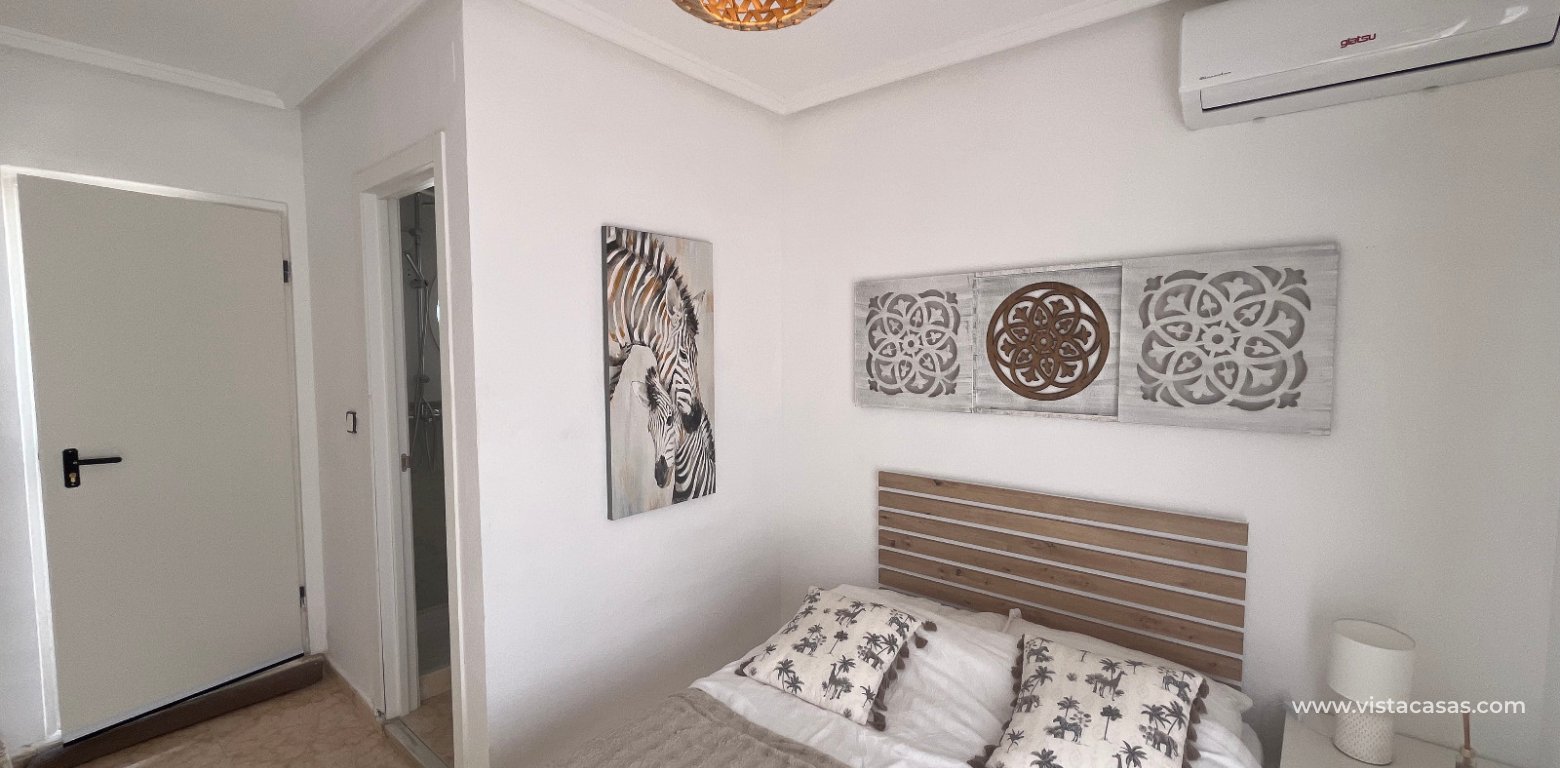 Vente - Maison Mitoyenne - Punta Prima